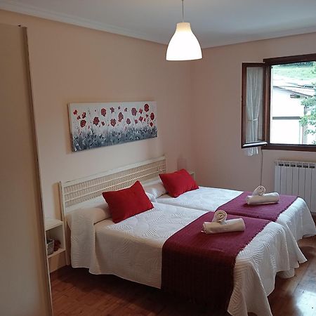 Villa Lopenea Garzáin Esterno foto